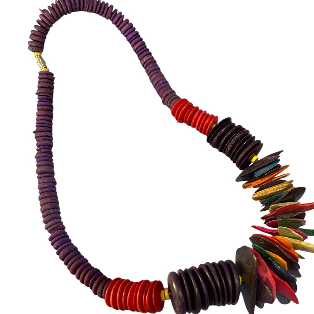 Colorful Vintage Shell Necklace 16 inch - Picture 1 of 4